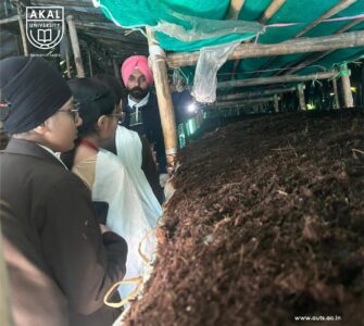Classrooms that Step Into the Field for Learning – A Three-Day Mushroom Cultivation Workshop Classrooms that Step Into the Field for Learning – A Three-Day Mushroom Cultivation Workshop