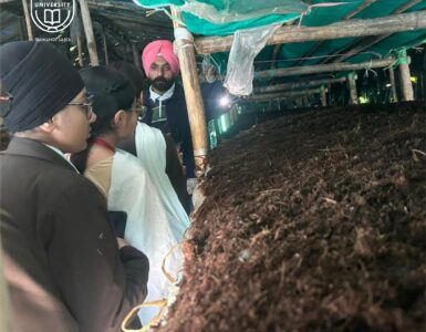 Classrooms that Step Into the Field for Learning – A Three-Day Mushroom Cultivation Workshop