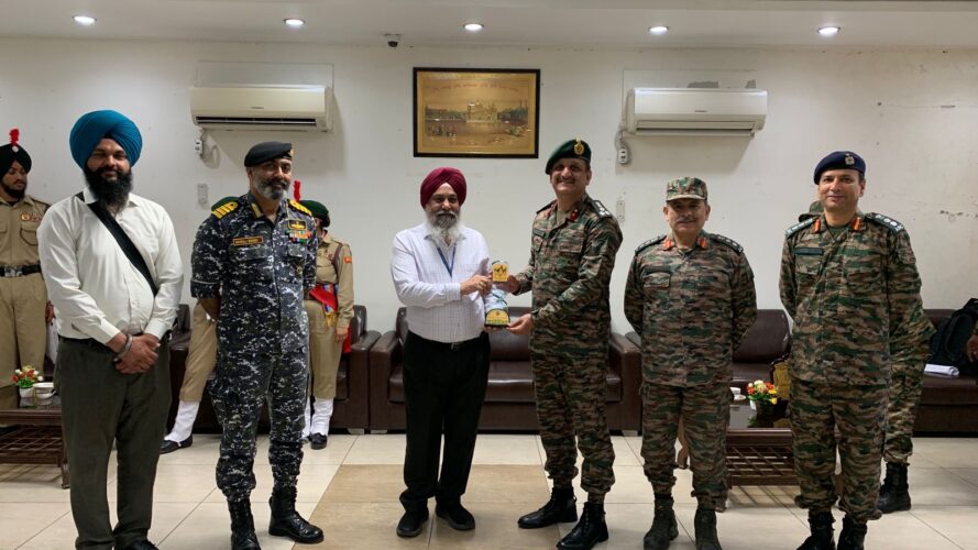 Inspiring Future Warriors – NCC Cadets Engage with Senior Army Leaders at Akal University
